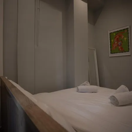 100 Mbps|smart Tv|a/c|self Check In|full Kitchen Thessaloniki