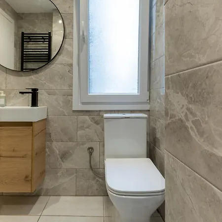 100 Mbps|smart Tv|a/c|self Check In|full Kitchen *