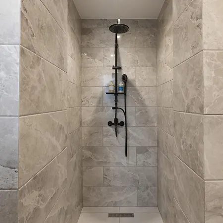 100 Mbps|smart Tv|a/c|self Check In|full Kitchen Appartement Thessaloniki