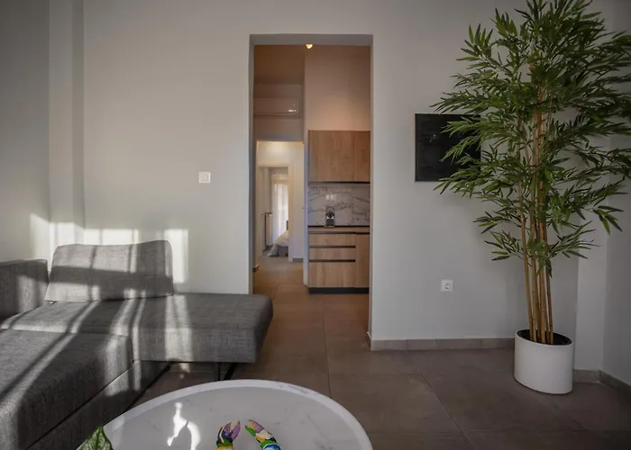 100 Mbps Smart Tv Ac Self Check In Full Kitchen * Θεσσαλονίκη